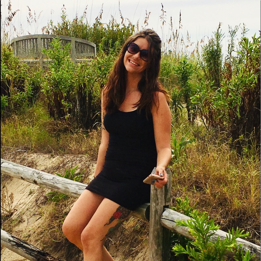 Meet your Posher, Nicole